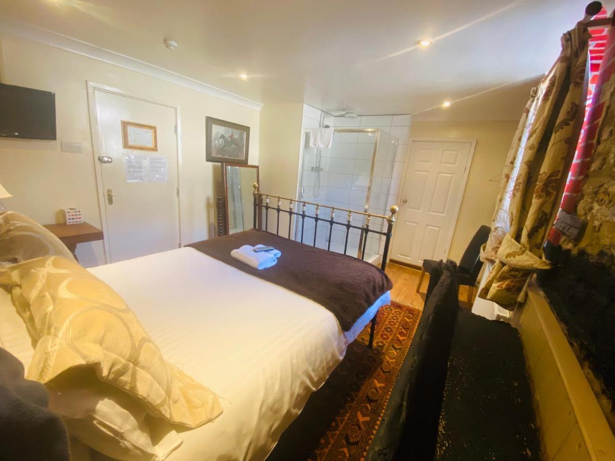 The Old Court Hotel Witney Eksteriør bilde