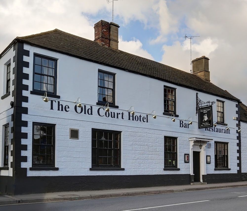 The Old Court Hotel Witney Eksteriør bilde
