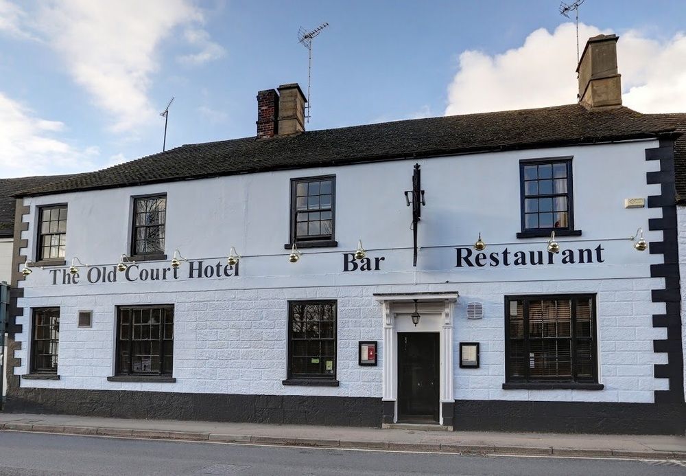 The Old Court Hotel Witney Eksteriør bilde