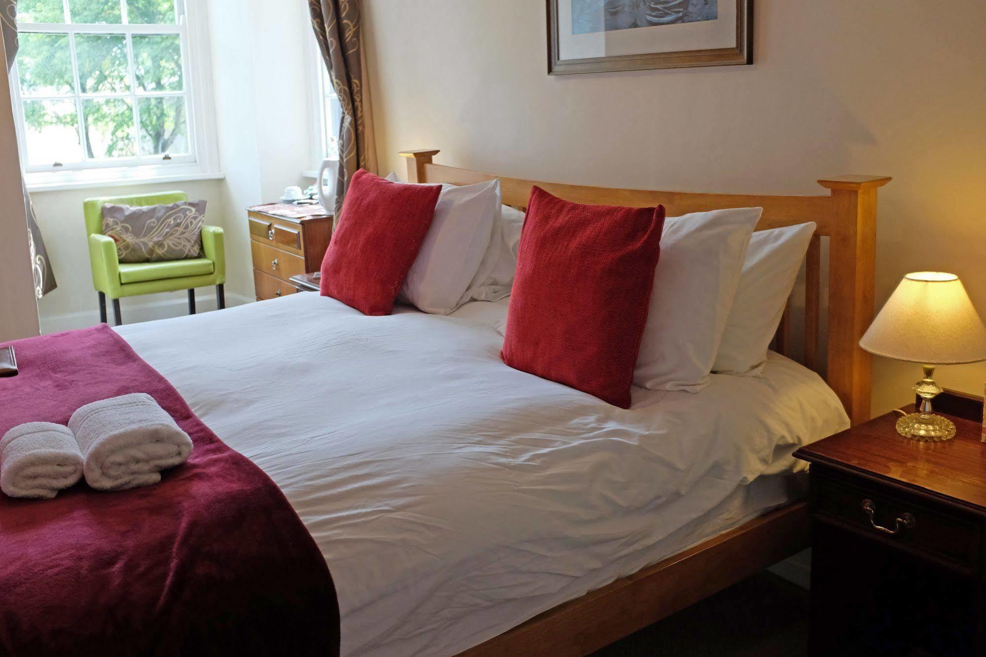 The Old Court Hotel Witney Eksteriør bilde