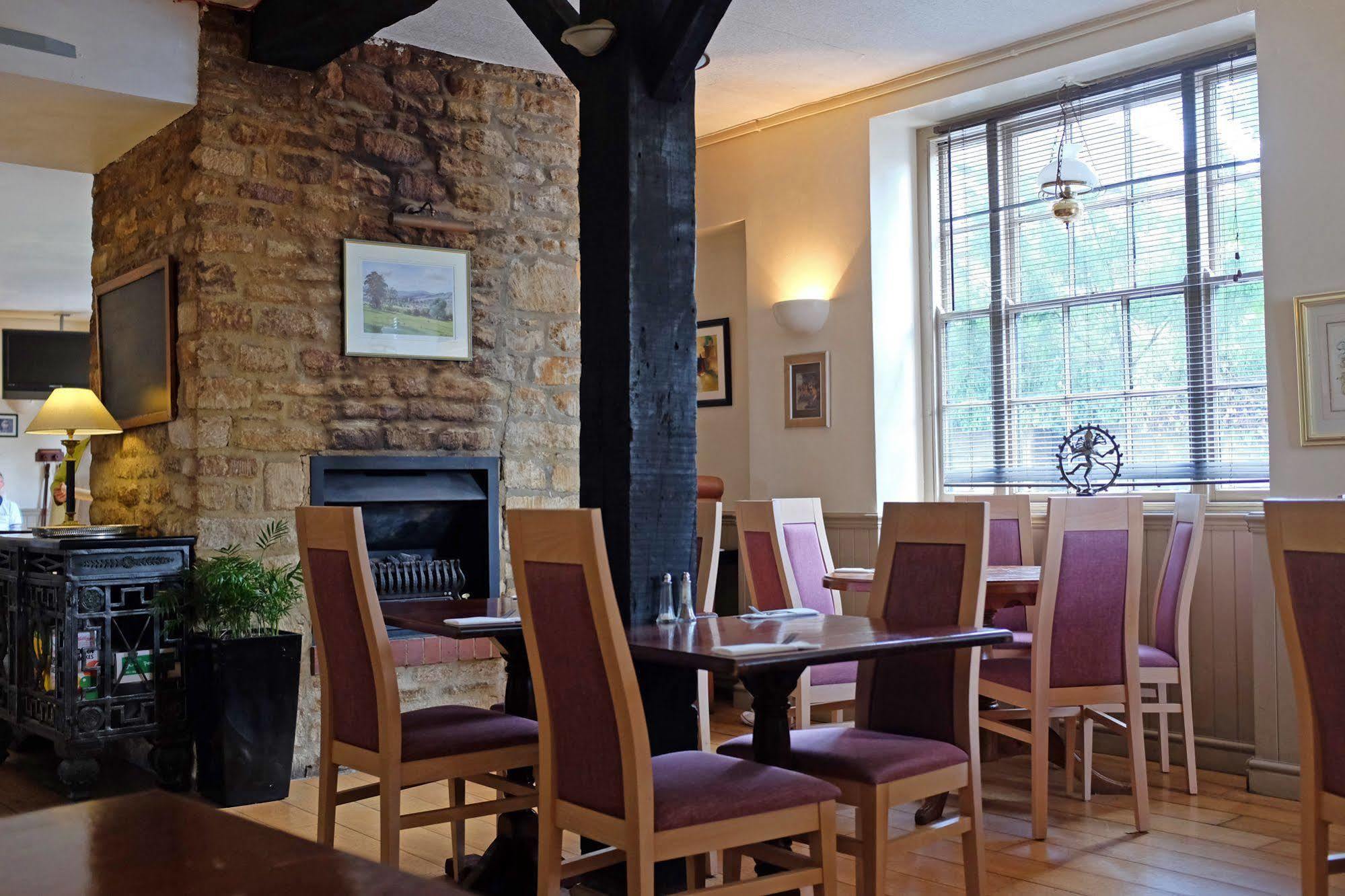 The Old Court Hotel Witney Eksteriør bilde